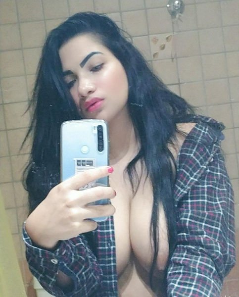 VIP Celebrity Call Girls in Mumbai with Attractive Body